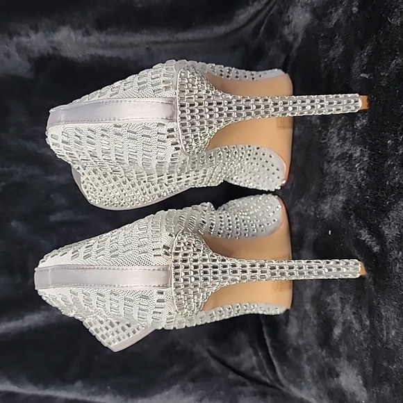 Azalea Wang White Embellished Stilleto Bootie 8.5/9 - Picture 6 of 11
